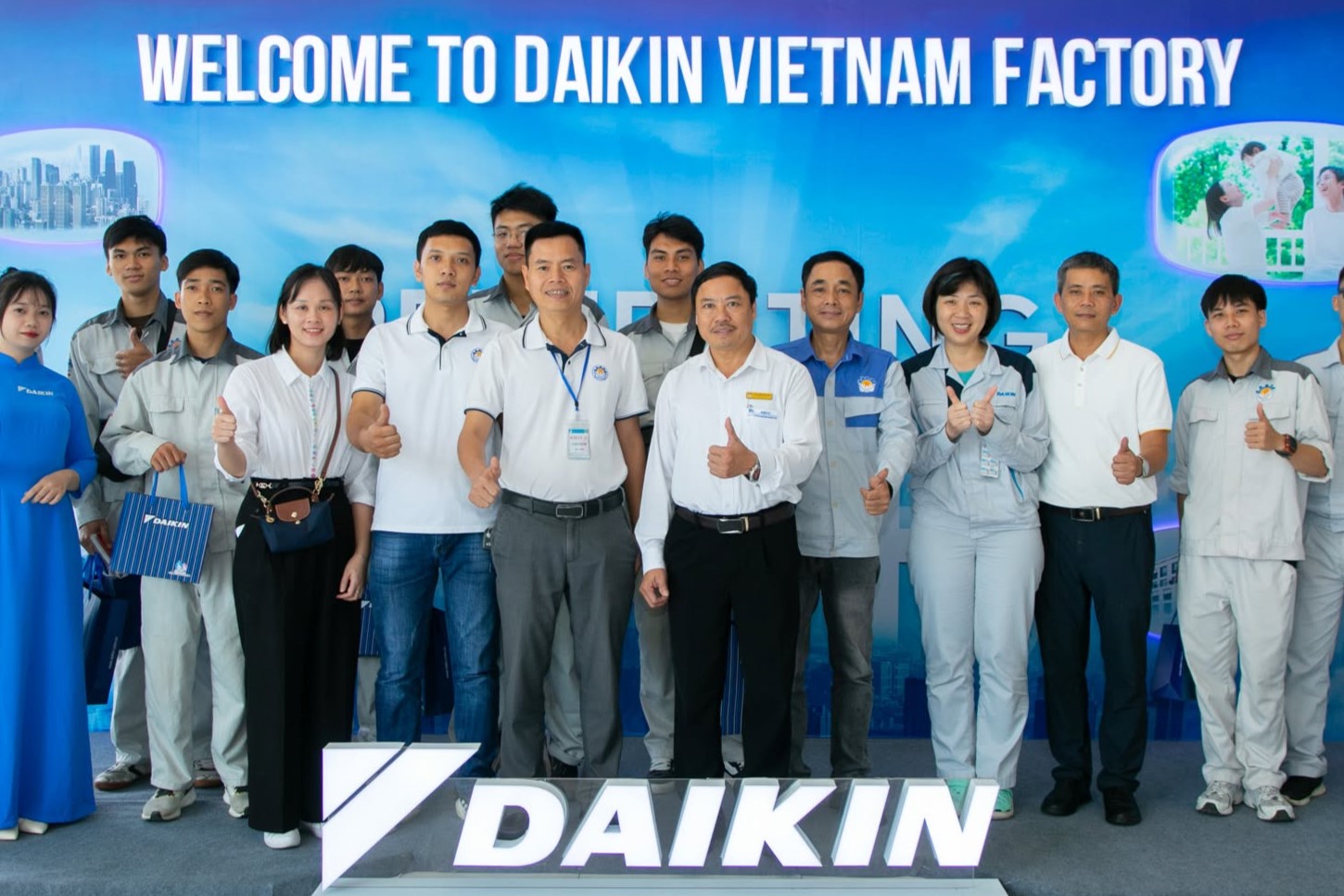 🤝 HNIVC VÀ DAIKIN VIỆT NAM KÝ KẾT HỢP TÁC: MỞ RỘNG CÁNH CỬA THỰC TẬP, VIỆC LÀM CHO SINH VIÊN NGHỀ ĐIỆN LẠNH